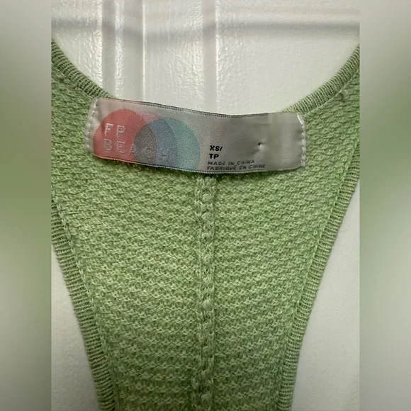 Free People Beach Sage Green Oversized Henley Tank Romper XS Summer Boho Casual - Picture 3 of 5